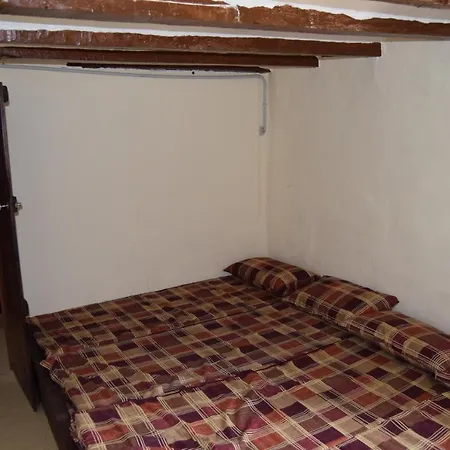 Hostel Refugi De Cortiuda *